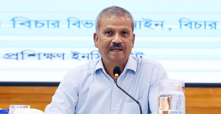 রাষ্ট্র মেরামতে এবার ব্যর্থ হলে কয়েক দশকেও সুযোগ আসবে না: আইন উপদেষ্টা